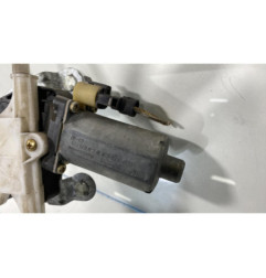 Leve vitre electrique avant droit RENAULT MEGANE 1 Photo n°1