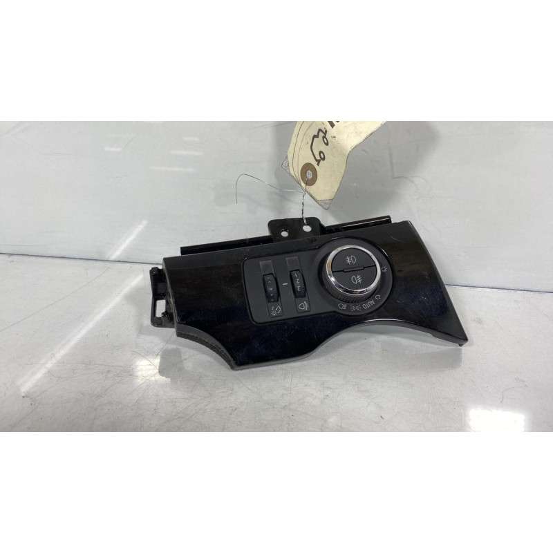 Commande de phare CHEVROLET ORLANDO Photo n°1