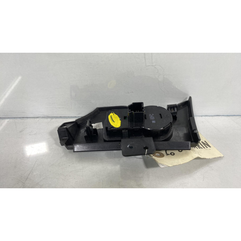 Commande de phare CHEVROLET ORLANDO Photo n°2