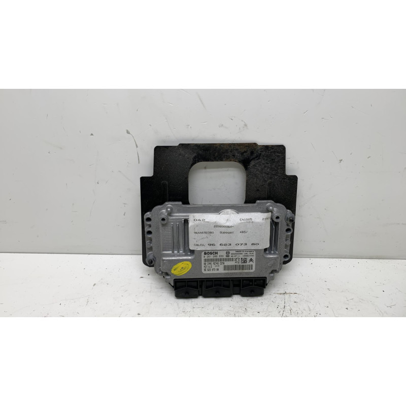 Calculateur moteur CITROEN C4 1 Photo n°1