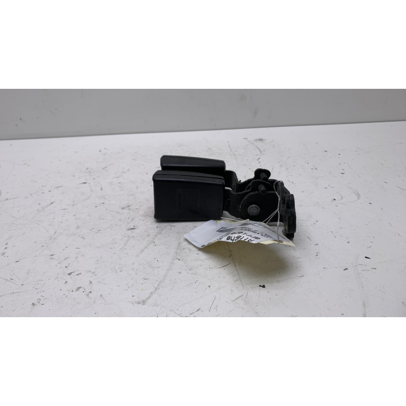 Attache ceinture arriere gauche VOLKSWAGEN GOLF 7 Photo n°2
