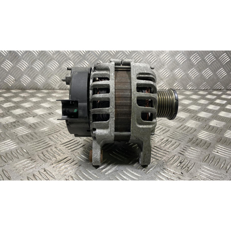 Alternateur RENAULT CLIO 4 Photo n°3