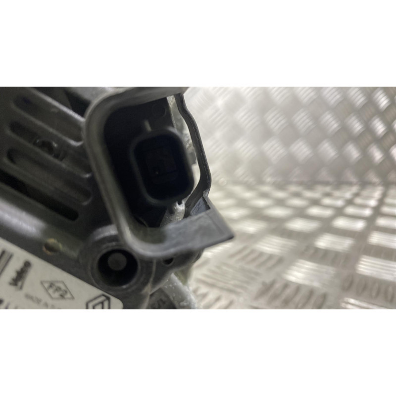 Alternateur RENAULT CLIO 4 Photo n°5