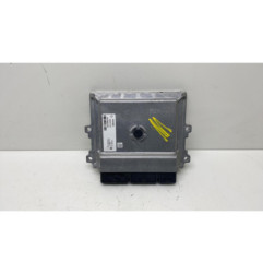 Calculateur moteur RENAULT CLIO 4