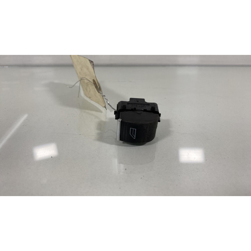 Interrupteur de leve vitre arriere droit FORD C-MAX 2 Photo n°2