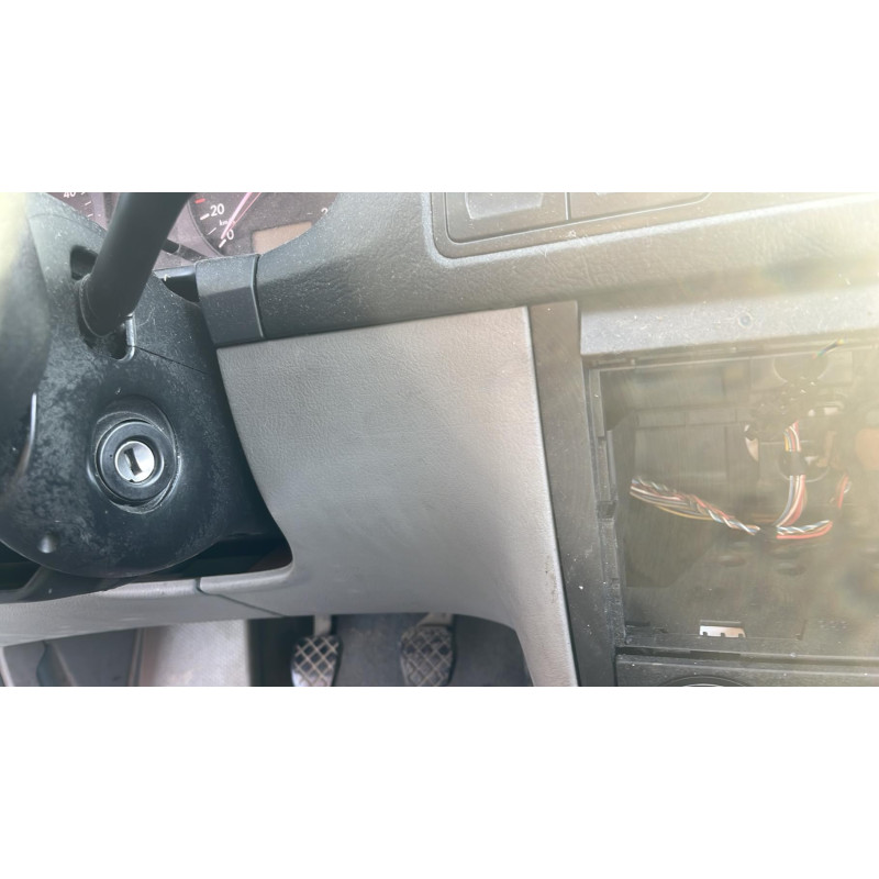 Serrure arriere gauche VOLKSWAGEN GOLF 4 Photo n°9