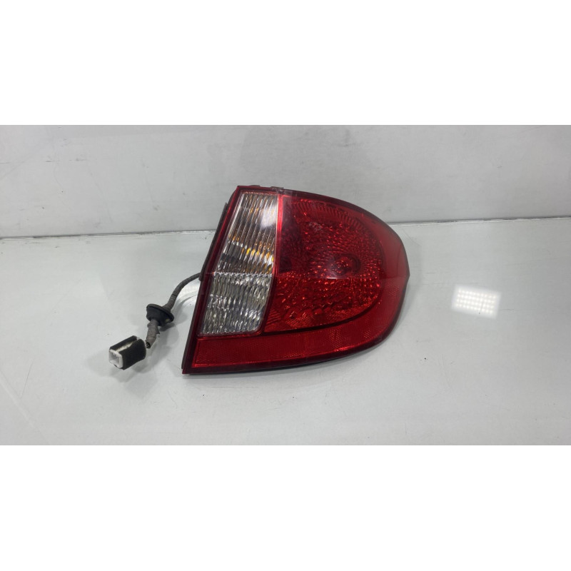 Feu arriere principal droit (feux) HYUNDAI GETZ Photo n°3