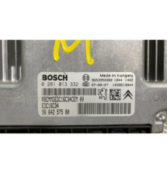 Calculateur moteur PEUGEOT 308 1