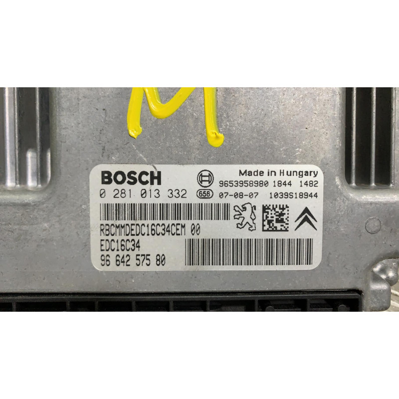 Calculateur moteur PEUGEOT 308 1 Photo n°2