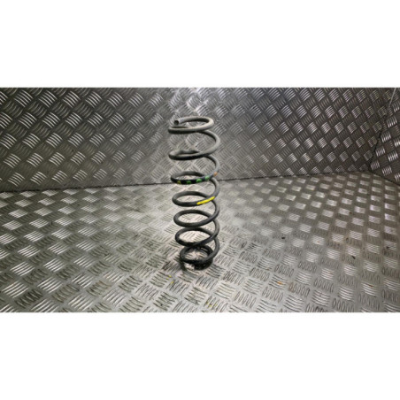 Ressort de suspension arriere gauche VOLKSWAGEN POLO 5 Photo n°1
