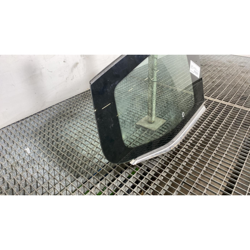Custode arriere droit PEUGEOT 5008 1 Photo n°4