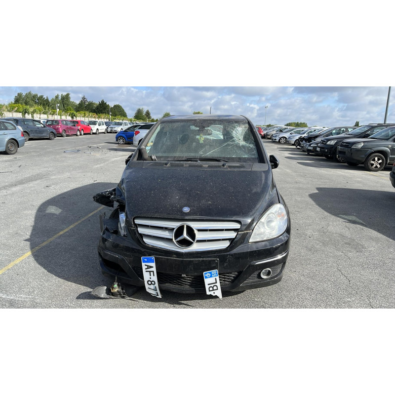 Feu arriere principal droit (feux) MERCEDES CLASSE B 245 Photo n°4