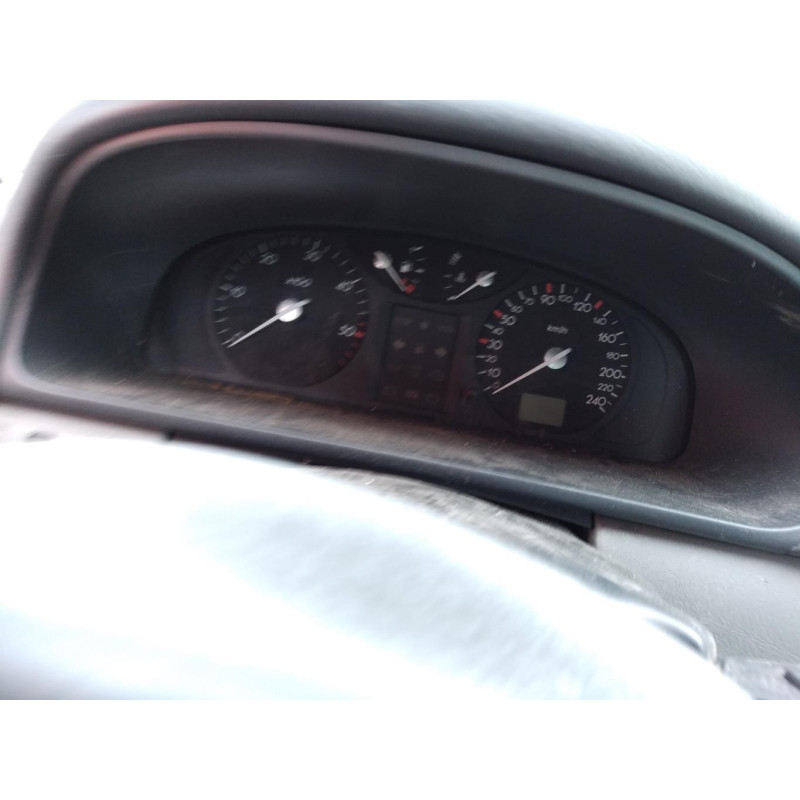 Serrure avant gauche RENAULT LAGUNA 2 Photo n°10