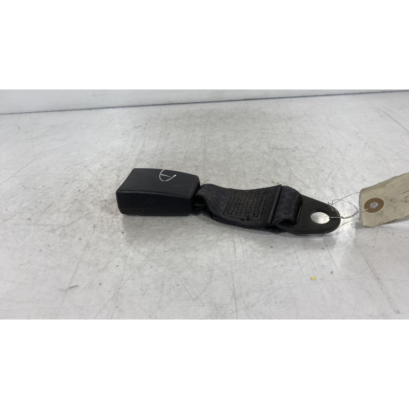 Attache ceinture arriere droit FORD KA 2 Photo n°3