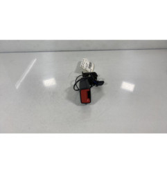 Attache ceinture arriere droit CHEVROLET AVEO 2 Photo n°1