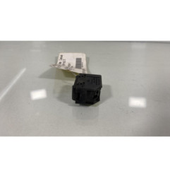Interrupteur de leve vitre avant droit VOLKSWAGEN GOLF 4