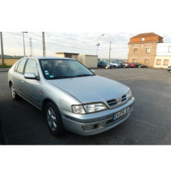 Capot NISSAN PRIMERA 2