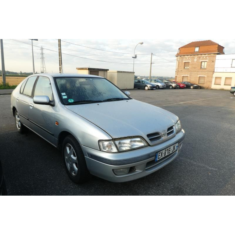 Capot NISSAN PRIMERA 2 Photo n°6