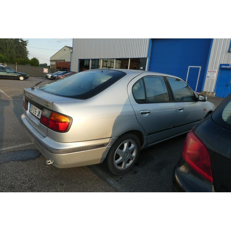 Capot NISSAN PRIMERA 2 Photo n°11