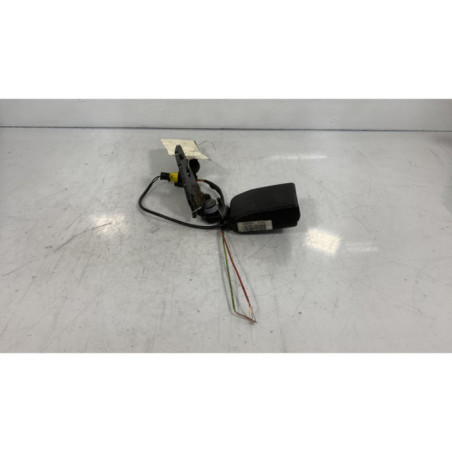 Attache ceinture arriere gauche PEUGEOT 207 Photo n°1