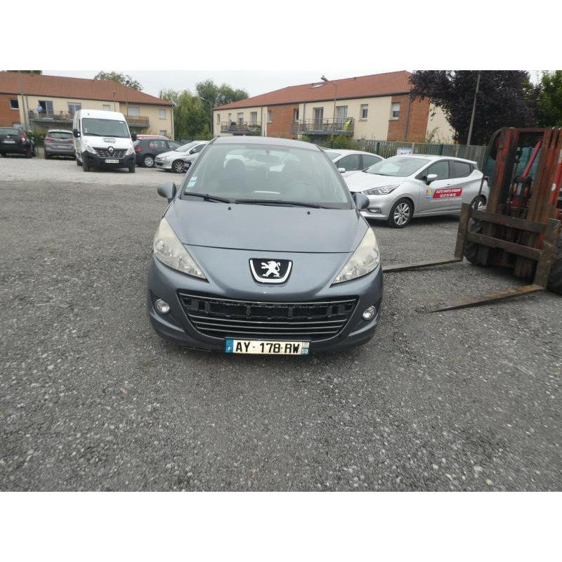 Attache ceinture arriere gauche PEUGEOT 207 Photo n°6