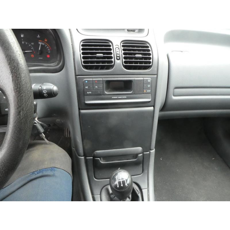 Pompe de direction RENAULT LAGUNA 1 Photo n°5