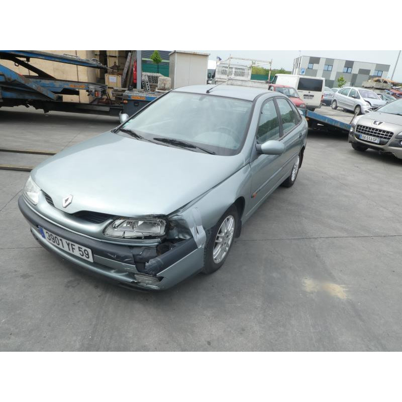 Pompe de direction RENAULT LAGUNA 1 Photo n°7