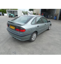 Pompe de direction RENAULT LAGUNA 1