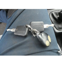 Pompe de direction RENAULT LAGUNA 1