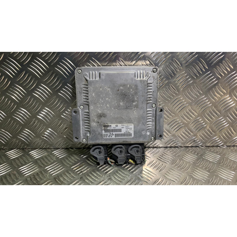 Calculateur moteur CITROEN C5 1 Photo n°2