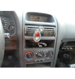 Serrure avant gauche OPEL ASTRA G