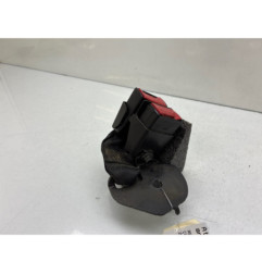Attache ceinture arriere droit RENAULT CLIO 2 Photo n°1
