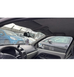 Attache ceinture arriere droit RENAULT CLIO 2