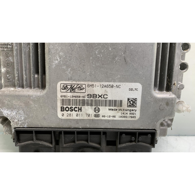Calculateur moteur FORD FOCUS 2 Photo n°1