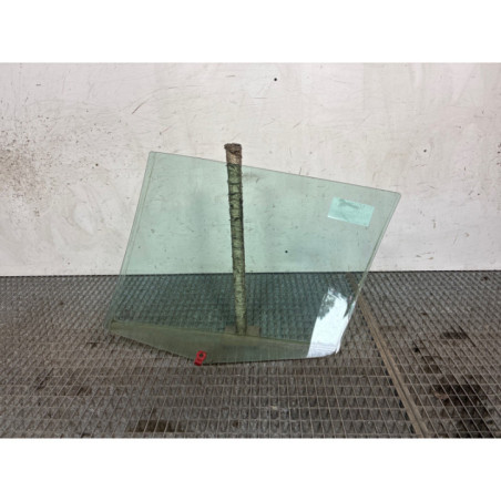 Vitre arriere droit BMW SERIE 3 E46 Photo n°1