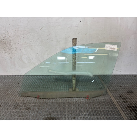 Vitre avant gauche BMW SERIE 3 E46