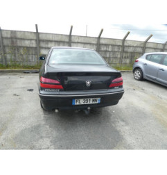 Attache ceinture arriere droit PEUGEOT 406