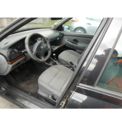 Attache ceinture arriere gauche PEUGEOT 406