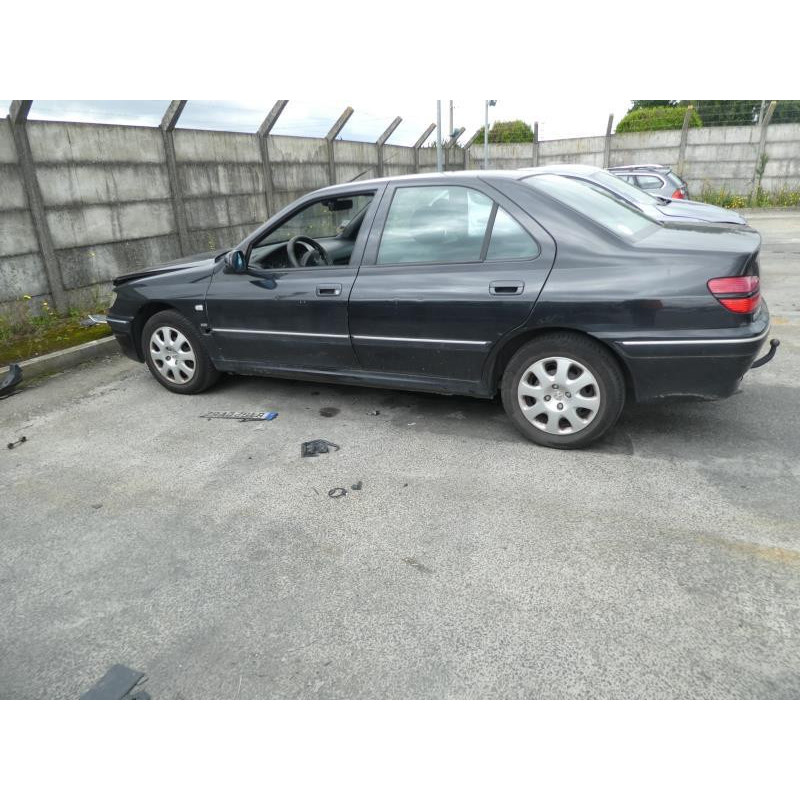 Attache ceinture arriere gauche PEUGEOT 406 Photo n°7