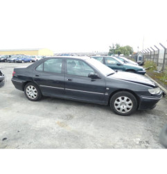 Attache ceinture arriere gauche PEUGEOT 406
