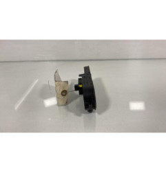 Interrupteur de leve vitre avant droit OPEL ASTRA H