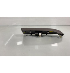Interrupteur de leve vitre arriere gauche TOYOTA PRIUS 2