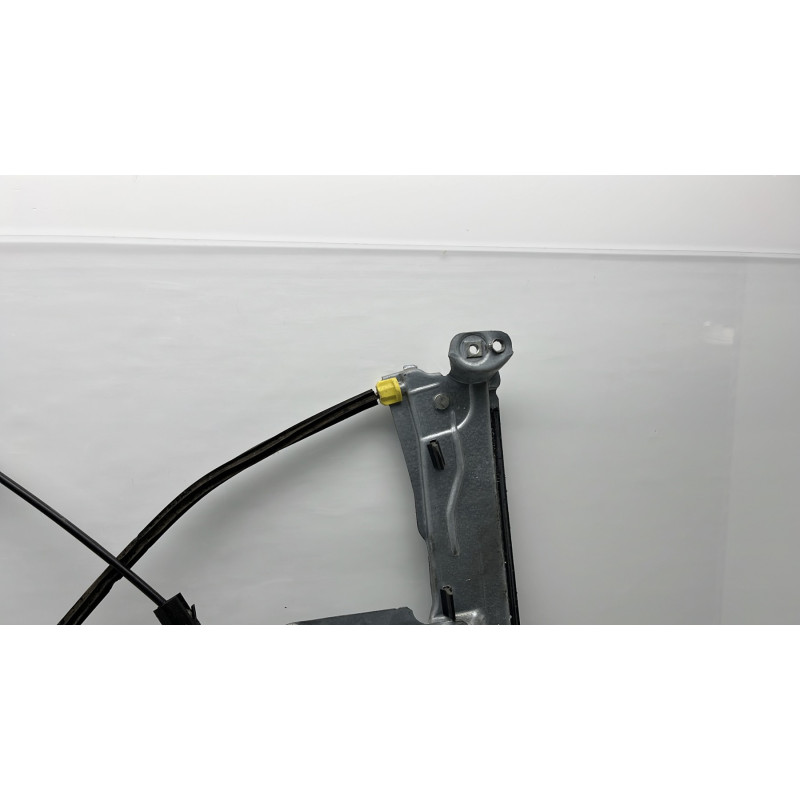 Leve vitre electrique avant gauche RENAULT CLIO 3 Photo n°5