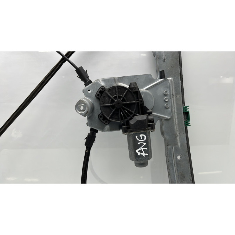Leve vitre electrique avant gauche RENAULT CLIO 3 Photo n°6