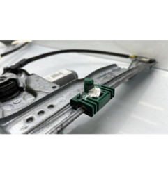 Leve vitre electrique avant gauche RENAULT CLIO 3