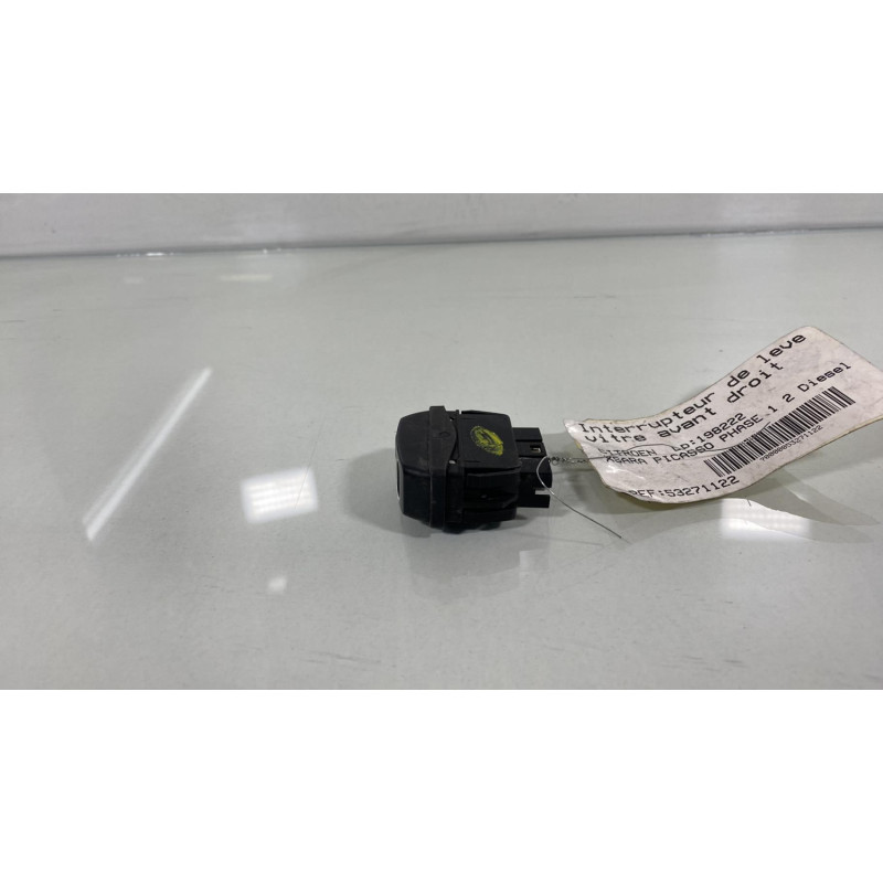 Interrupteur de leve vitre avant droit CITROEN XSARA PICASSO Photo n°3