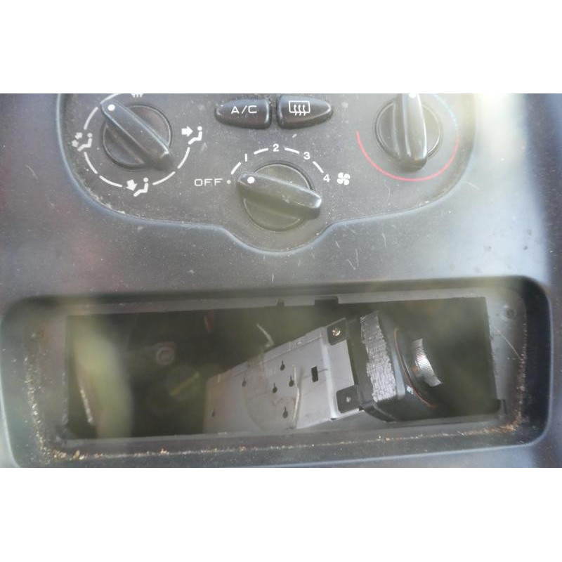 Interrupteur de leve vitre avant droit CITROEN XSARA PICASSO Photo n°7