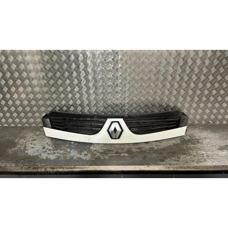 Calandre RENAULT MASTER 2 Photo n°1