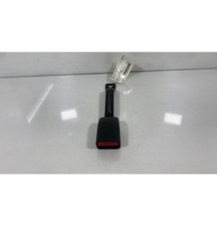 Attache ceinture avant droit OPEL AGILA B