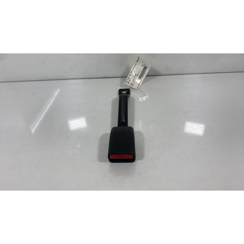 Attache ceinture avant droit OPEL AGILA B Photo n°3